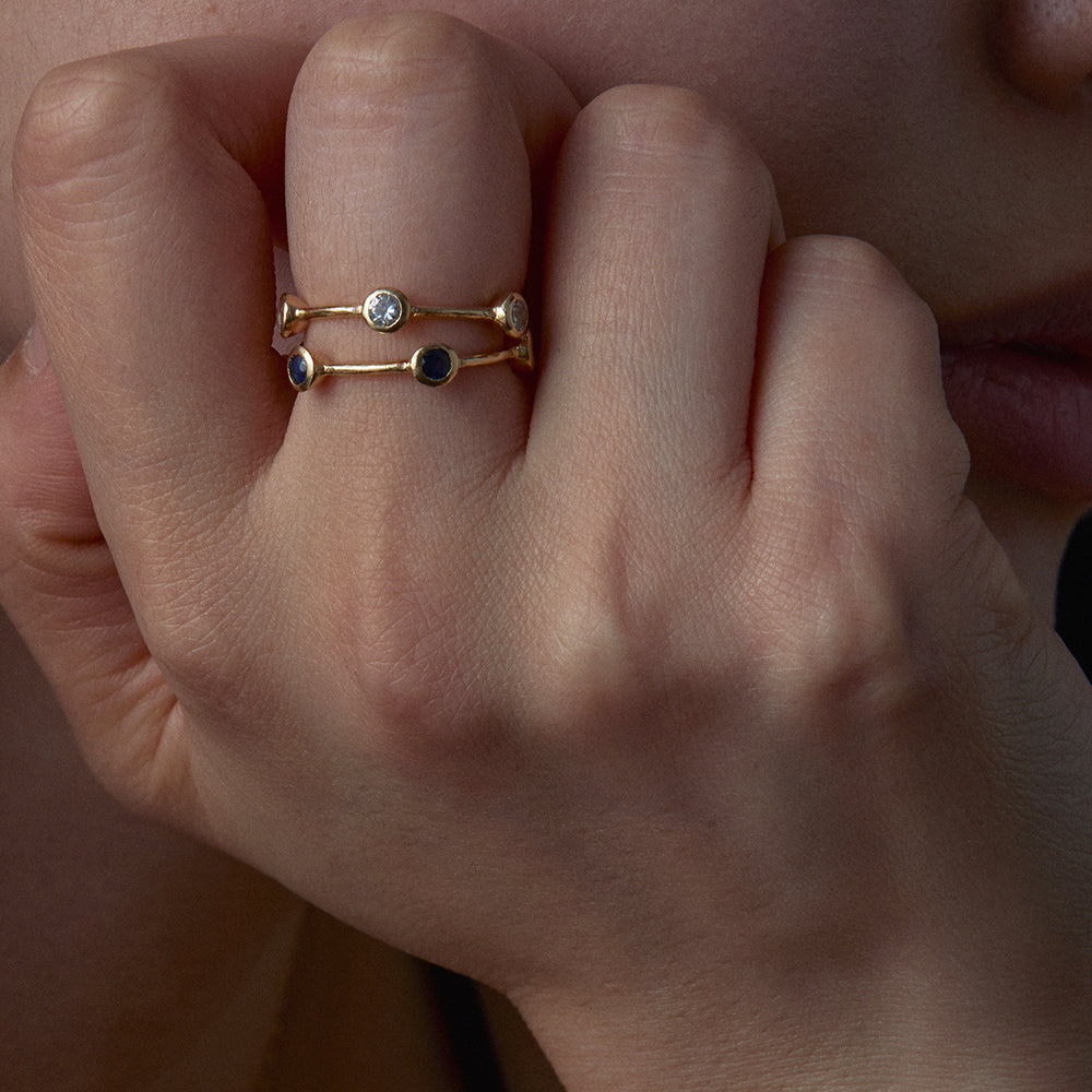 ルネサンス クラウン ファイブ ホワイトサファイア リング