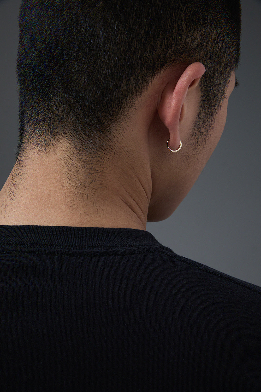 10K GOLD CLASSIC SMALL HOOPS