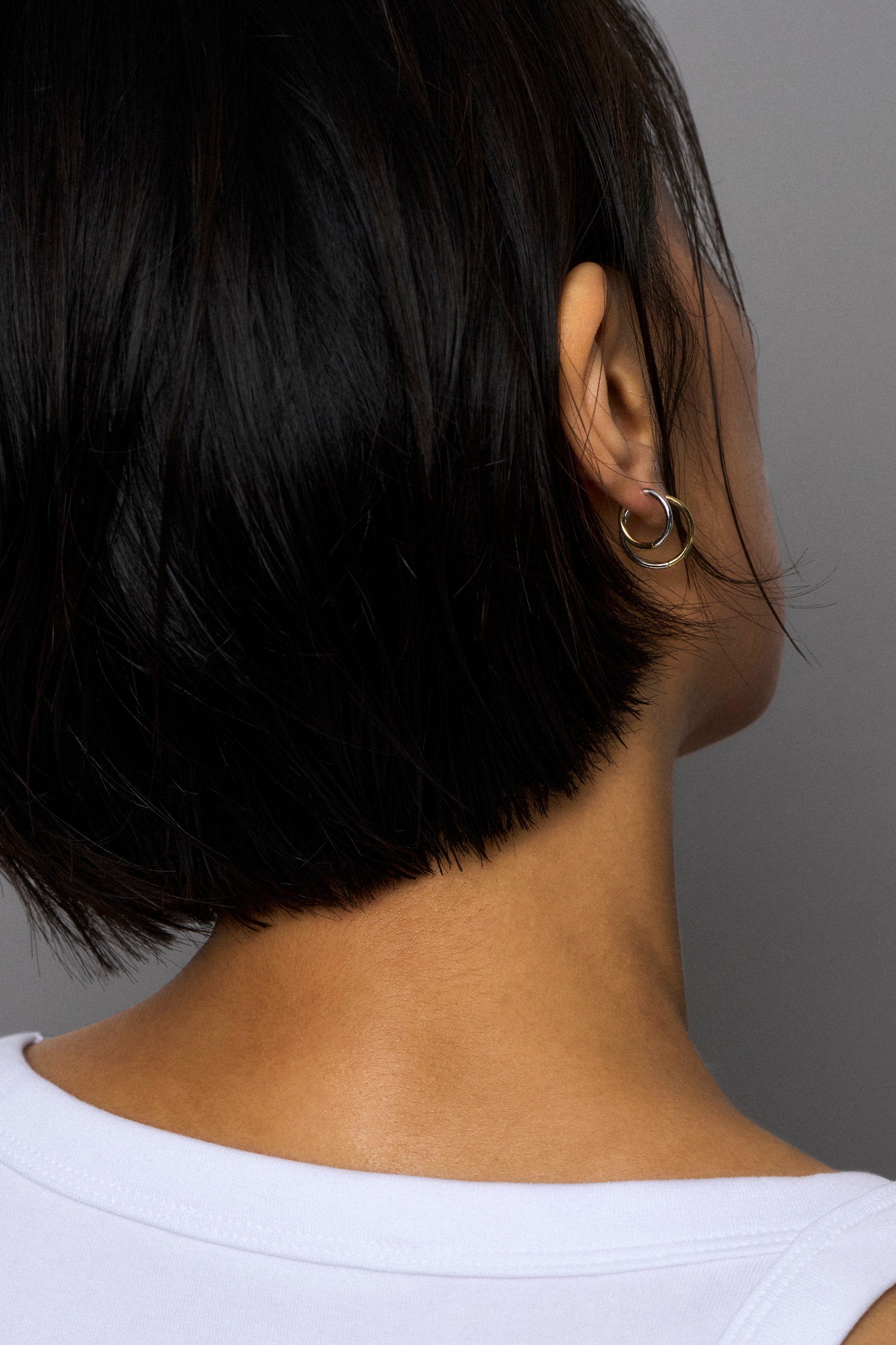 DEUX 10K BICOLOR GOLD HOOP EARRINGS LARGE