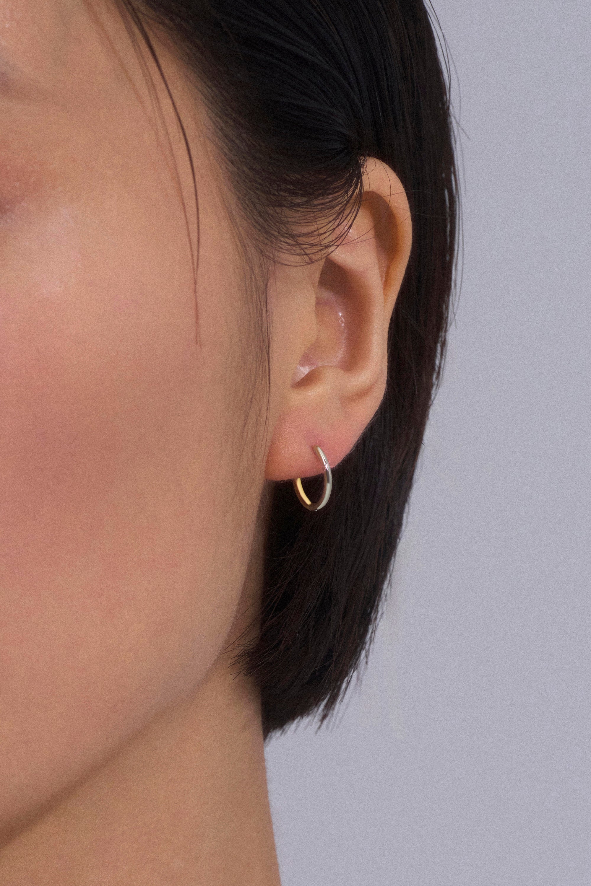DEUX 10K BICOLOR GOLD HOOP EARRINGS SMALL