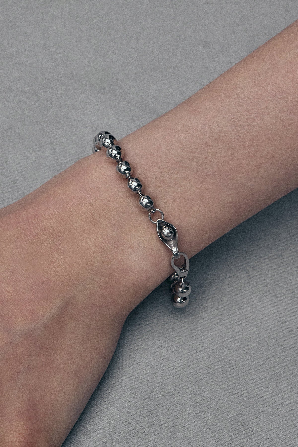 EVERYDAY SILVER BALL BRACELET