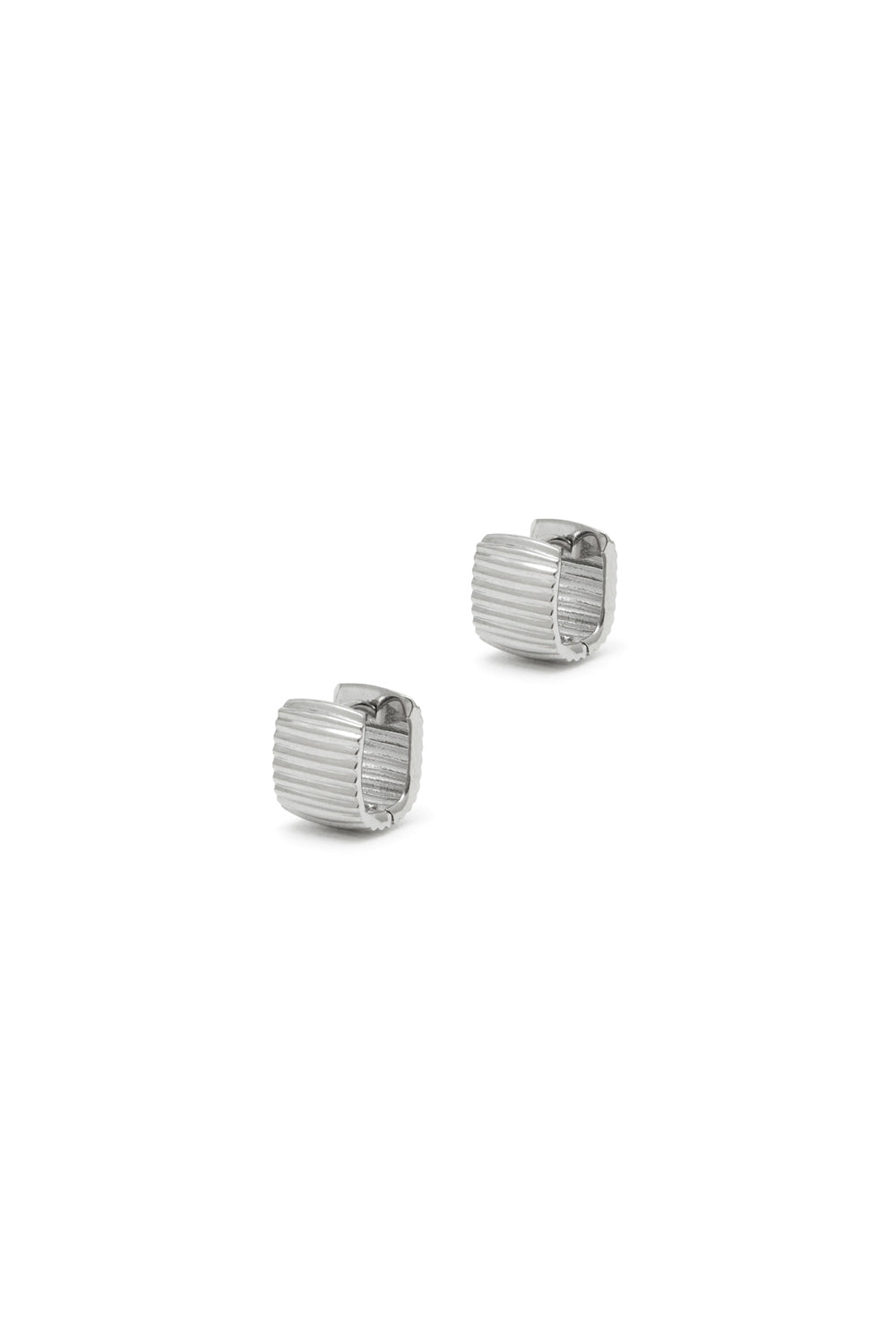 ESSENTIAL RIBBED SILHOUETTE WHITE GOLD EARRINGS
