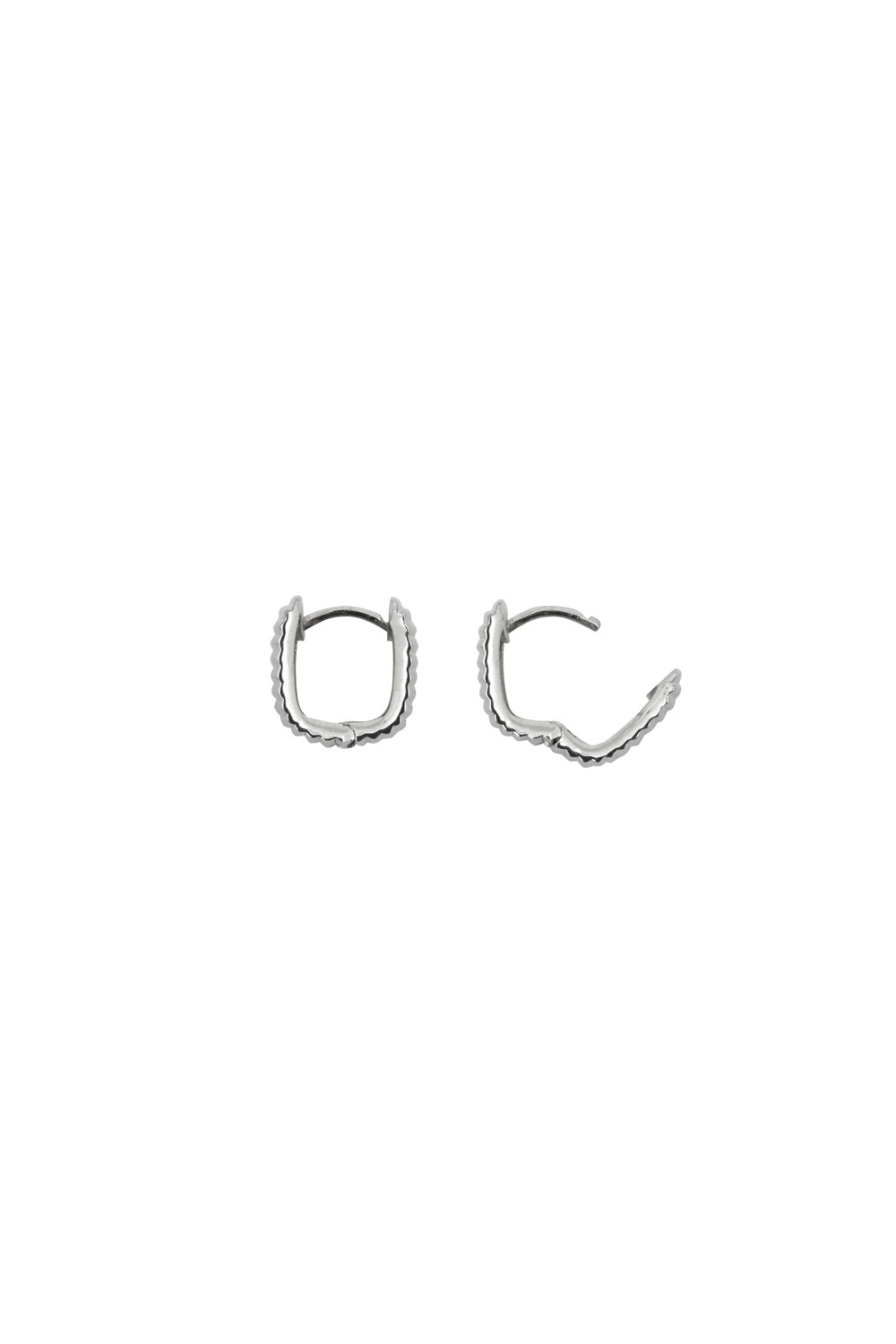 ESSENTIAL RIBBED SILHOUETTE WHITE GOLD EARRINGS