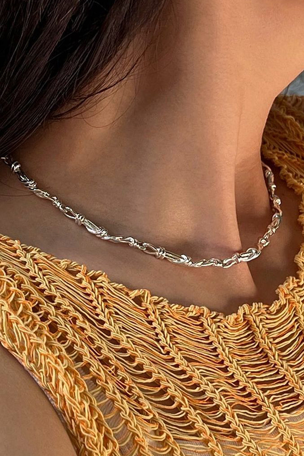 GORDIAN KNOT CHAIN NECKLACE