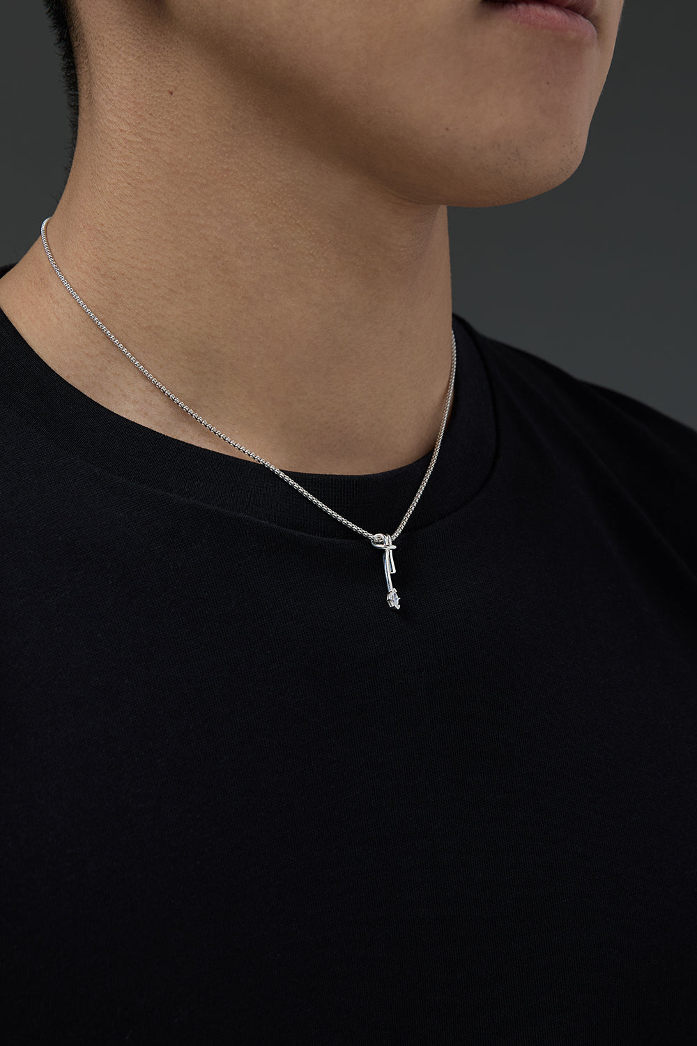 INFINITE NECKLACE