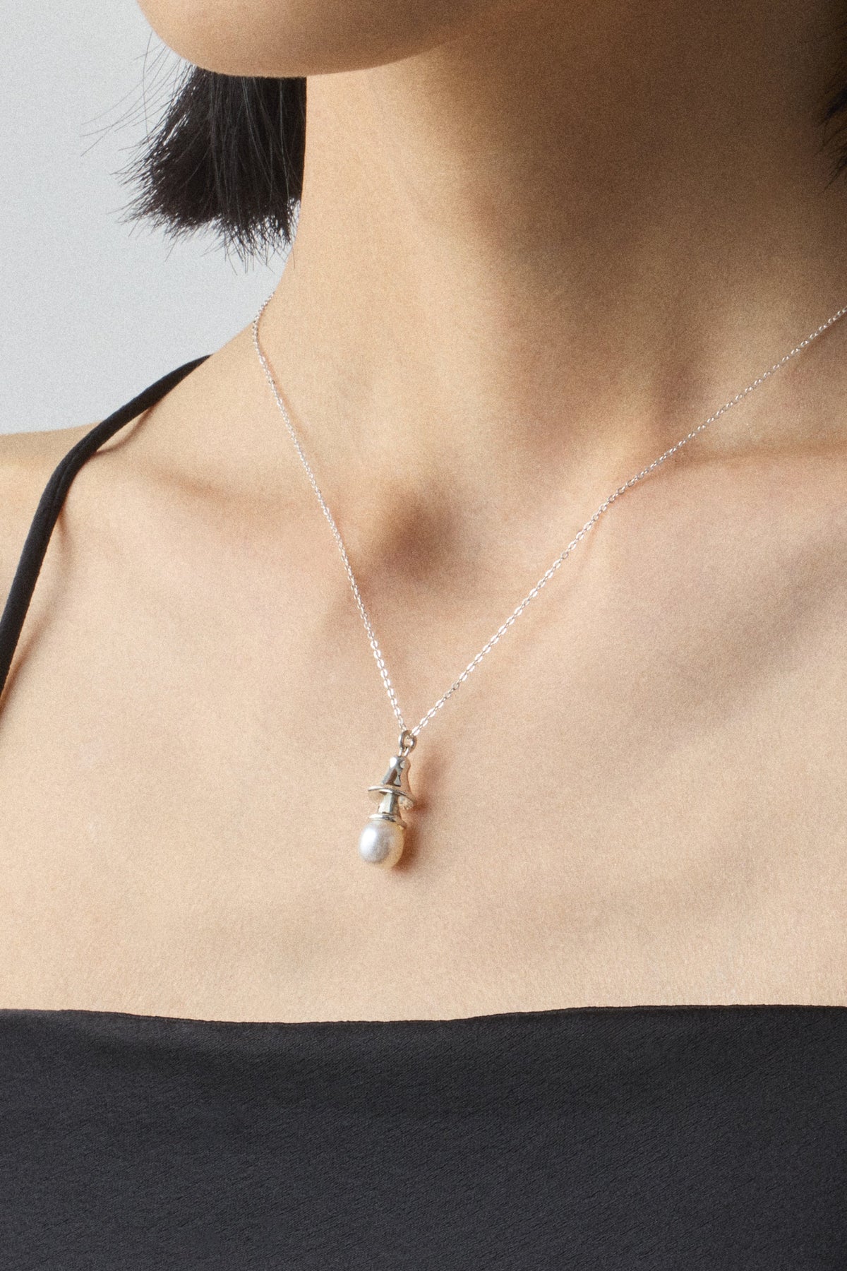 PEARL BELL NECKLACE
