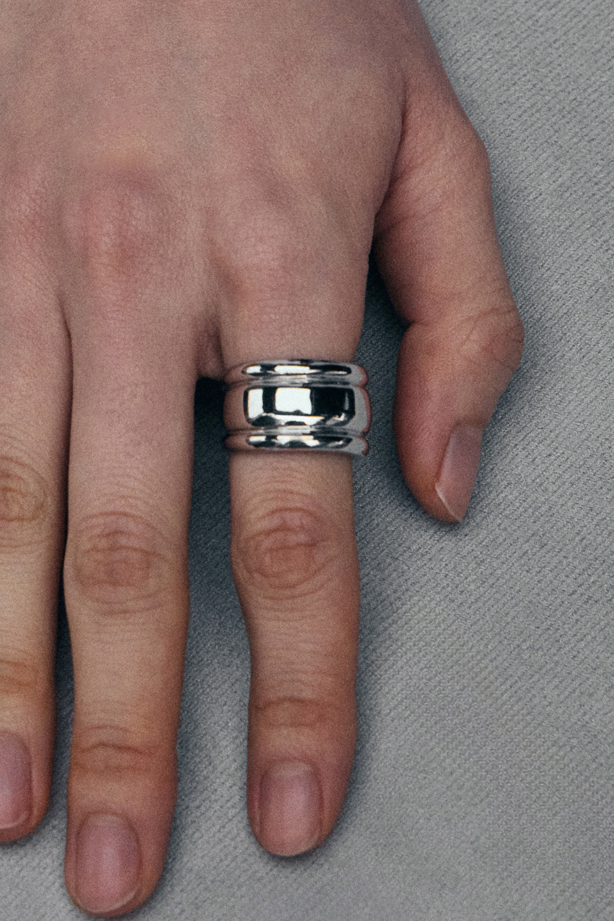 POTTERY VESSEL RING