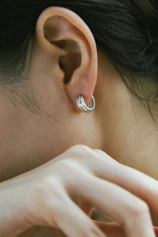 ROUNDED POTTERY VESSEL ONE-TOUCH EARRINGS