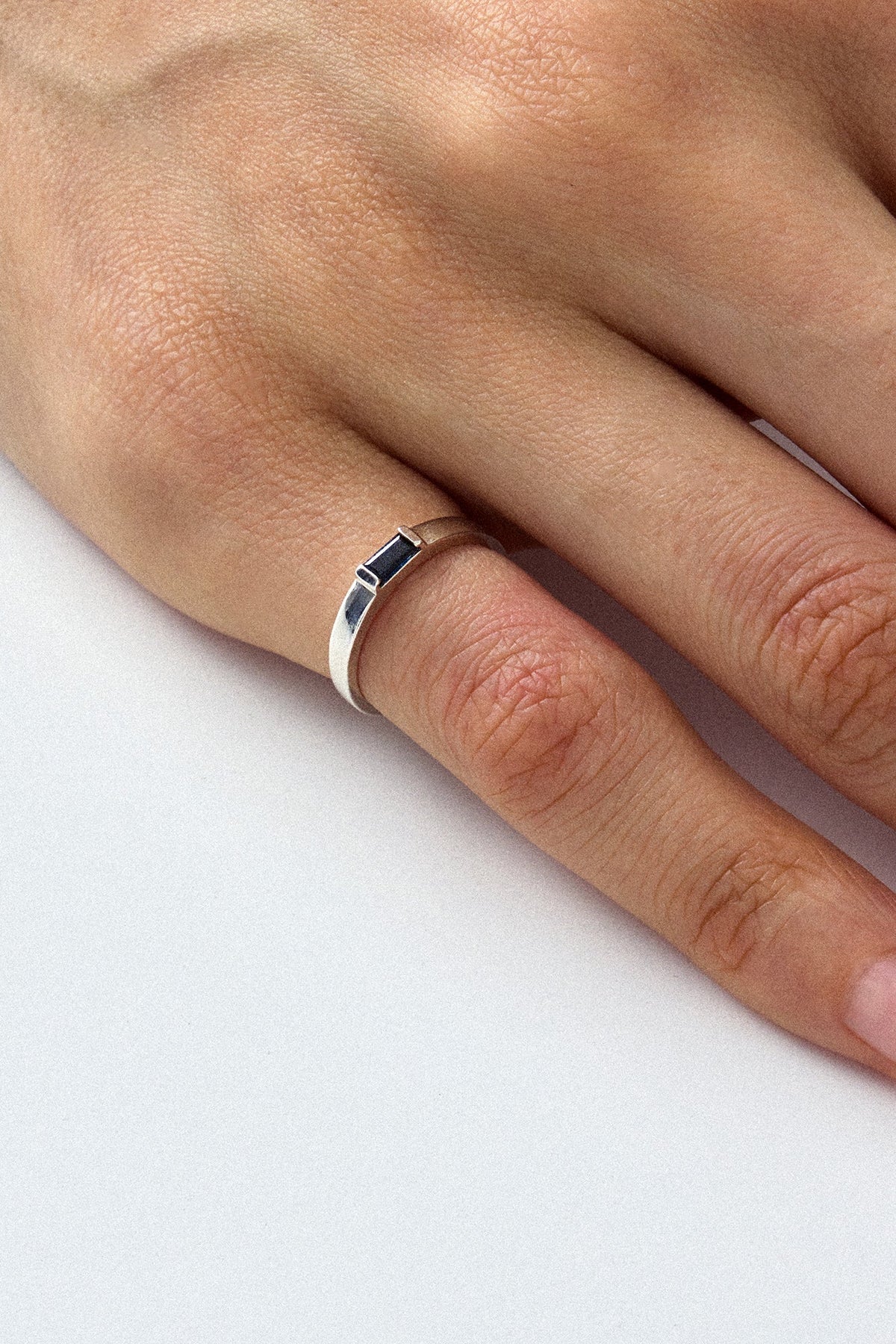 SAPPHIRE RING FOR LITTLE FINGER