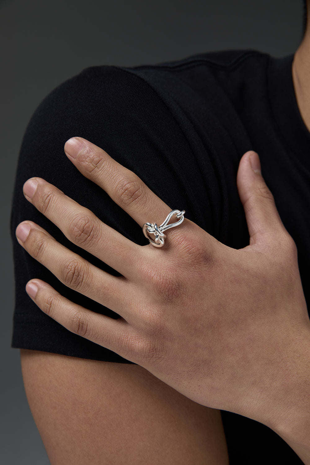 UNTIED RING