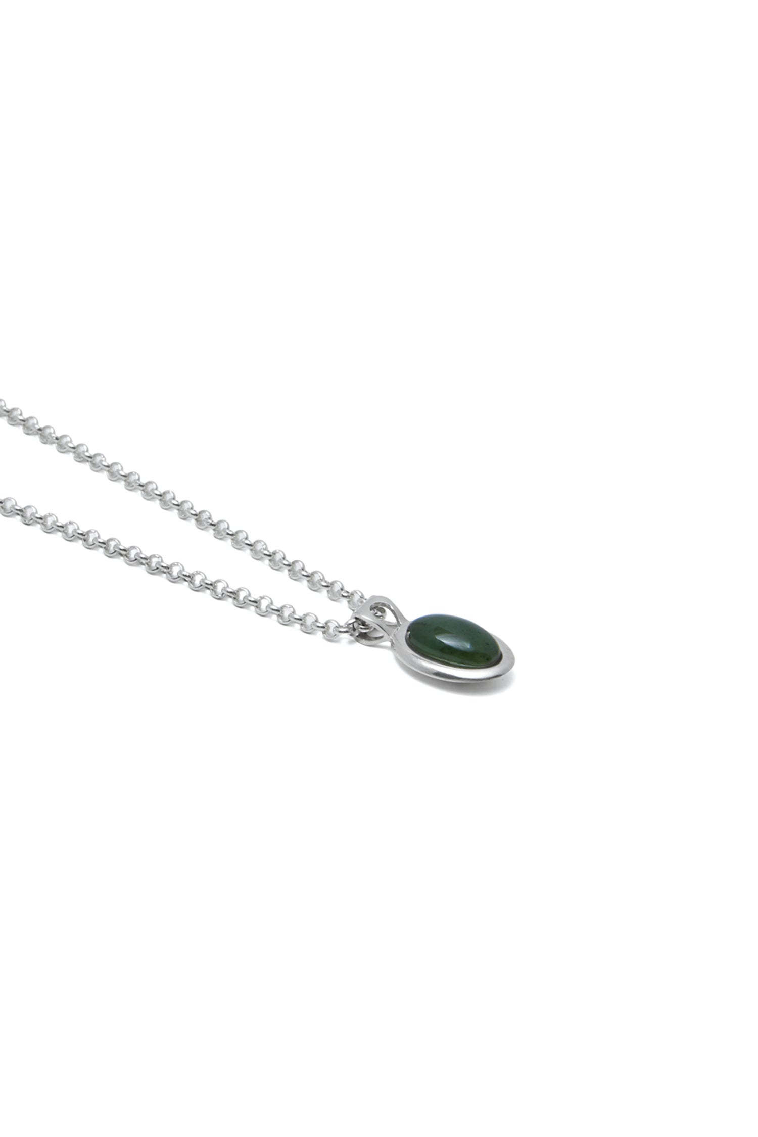 MOTHER'S GREEN NEPHRITE NECKLACE