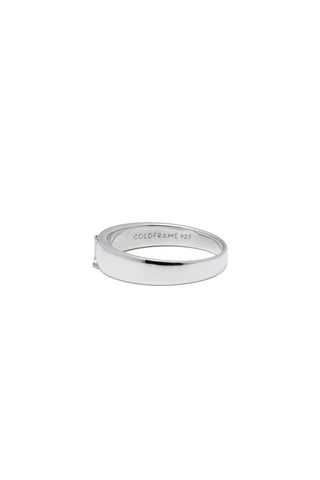 VERTICAL WHITE SAPPHIRE RING
