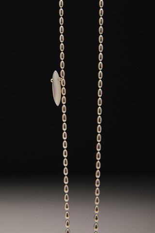 BOHO OVAL ONYX SHELL NECKLACE