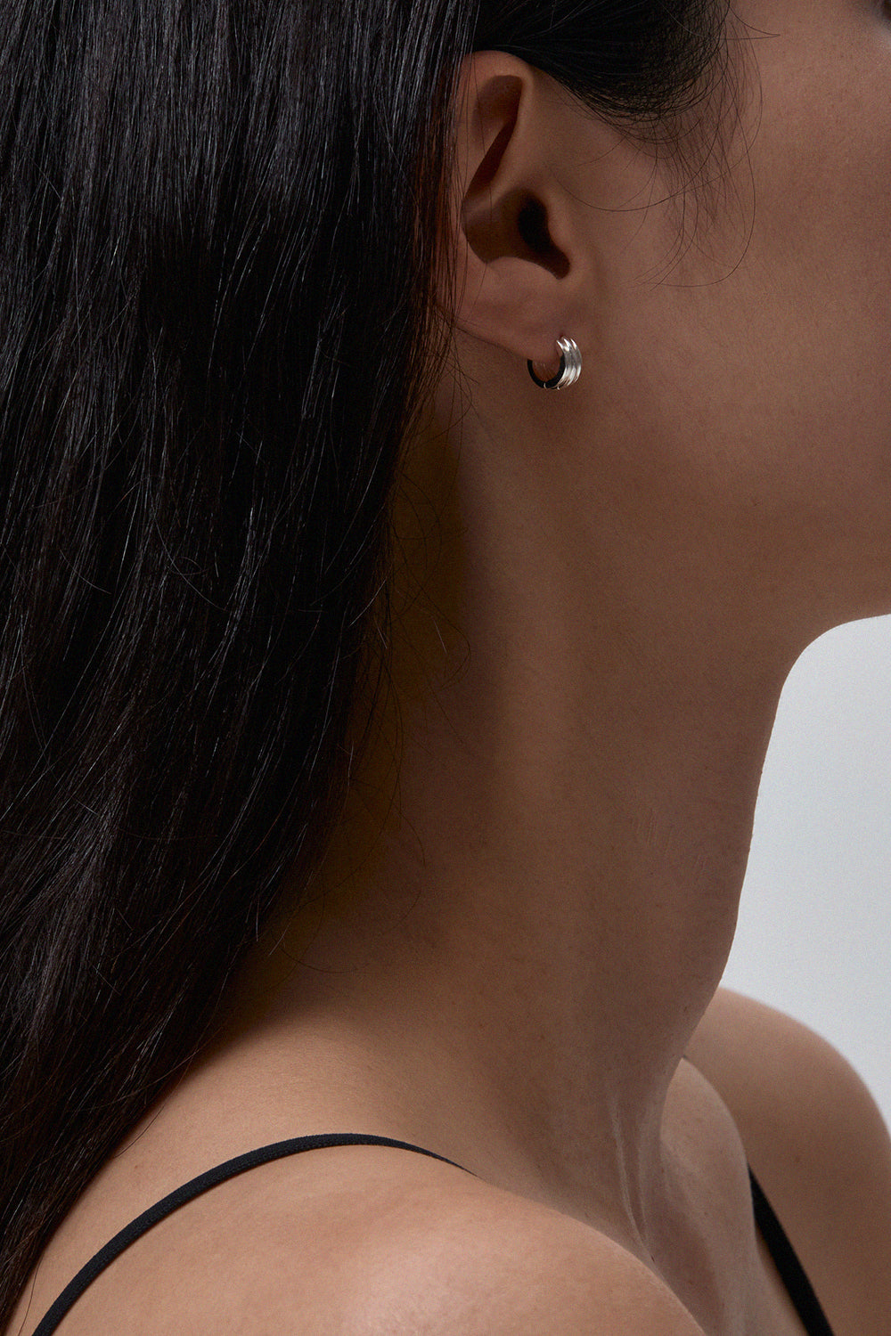 PETITE ROUNDED POTTERY VESSEL ONE-TOUCH EARRINGS