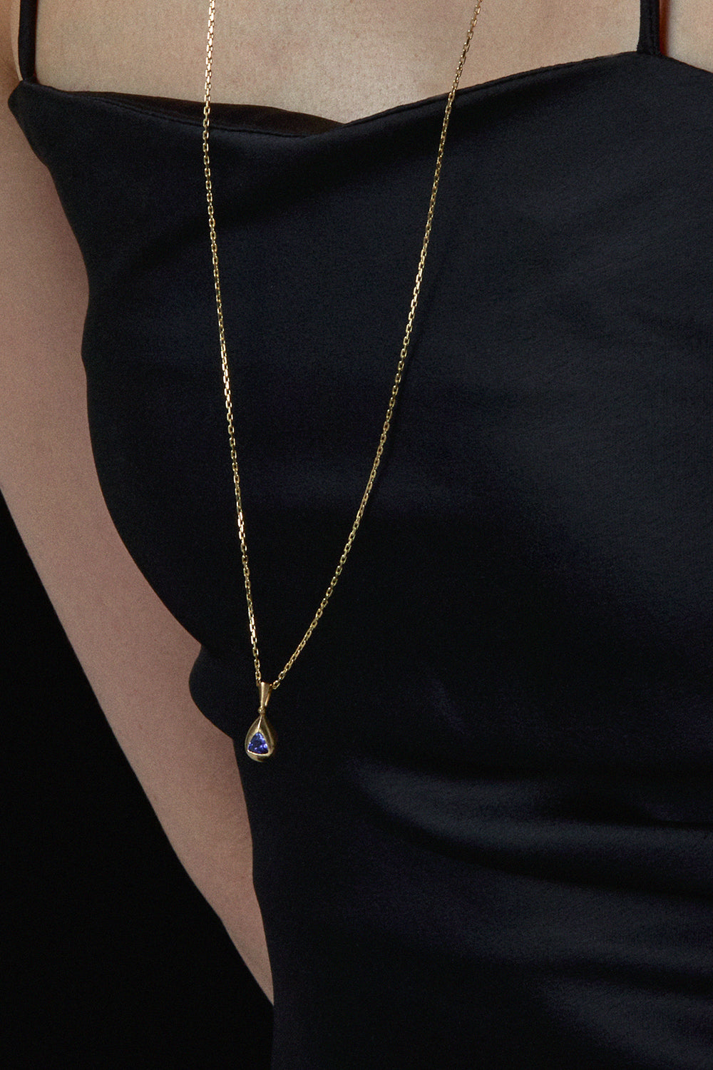 ルネサンス ドロップレット タンザナイト ペンダント