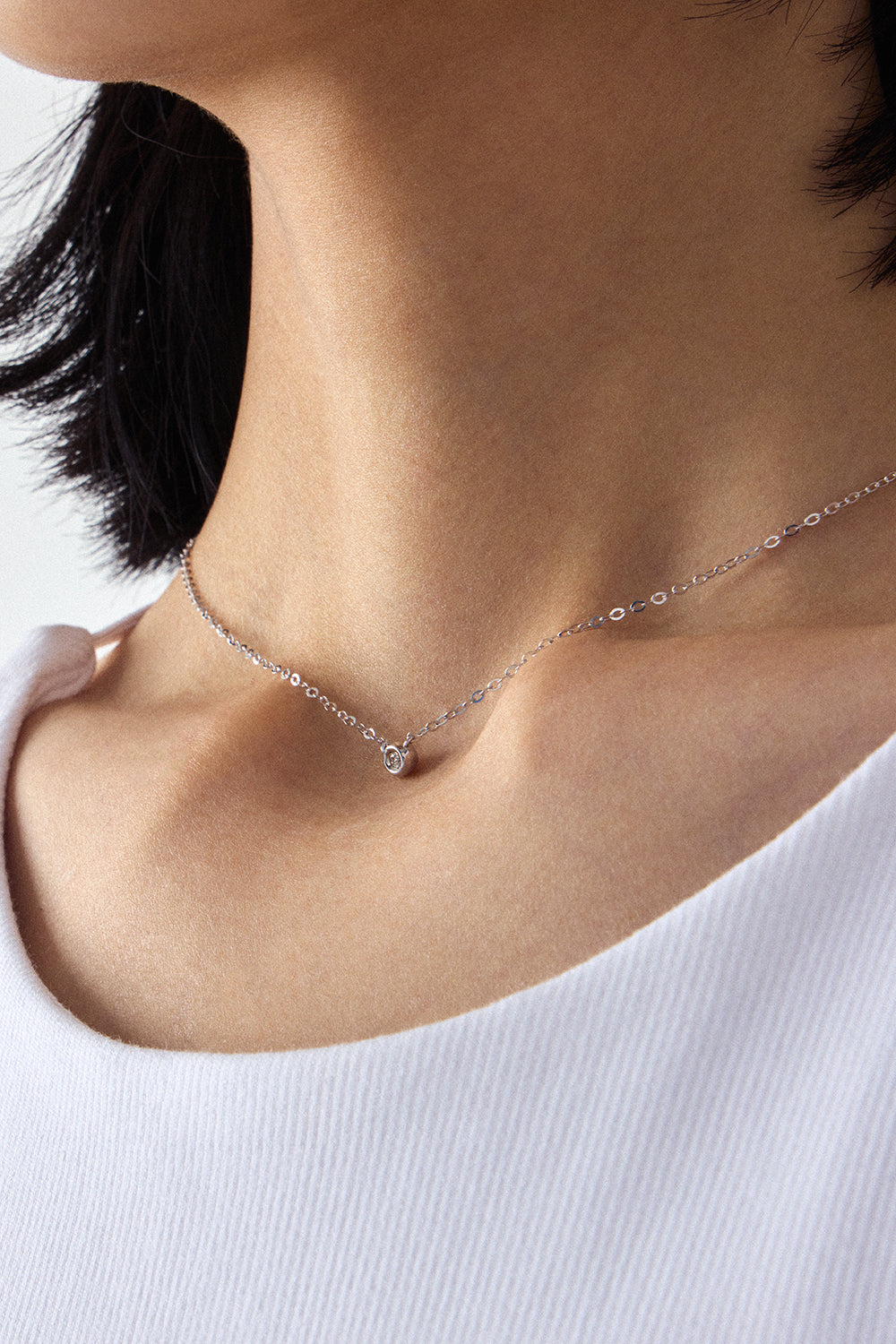 18K WHITE GOLD DIA PERFECTION NECKLACE  LARGE