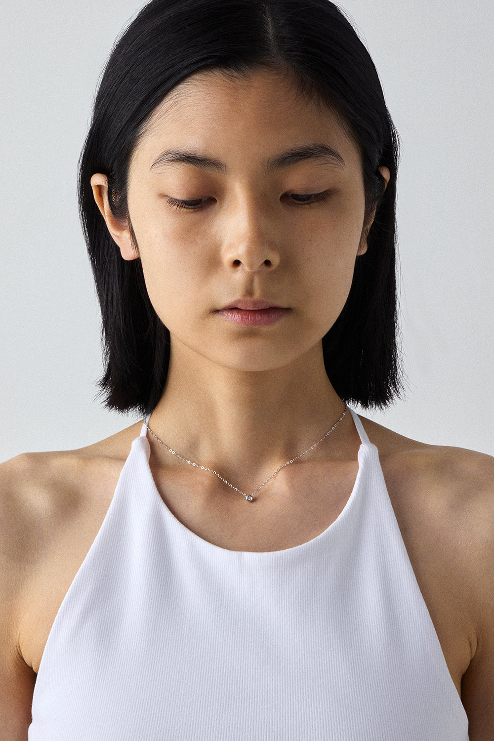 18K WHITE GOLD DIA PERFECTION NECKLACE  LARGE