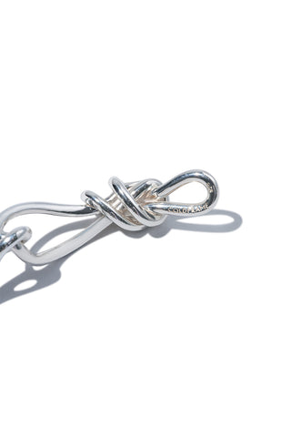 BOLDLY CURVED LOOSE KNOTS BRACELET