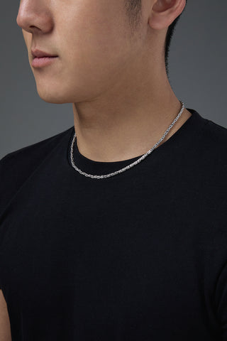 BOX LINK NECKLACE