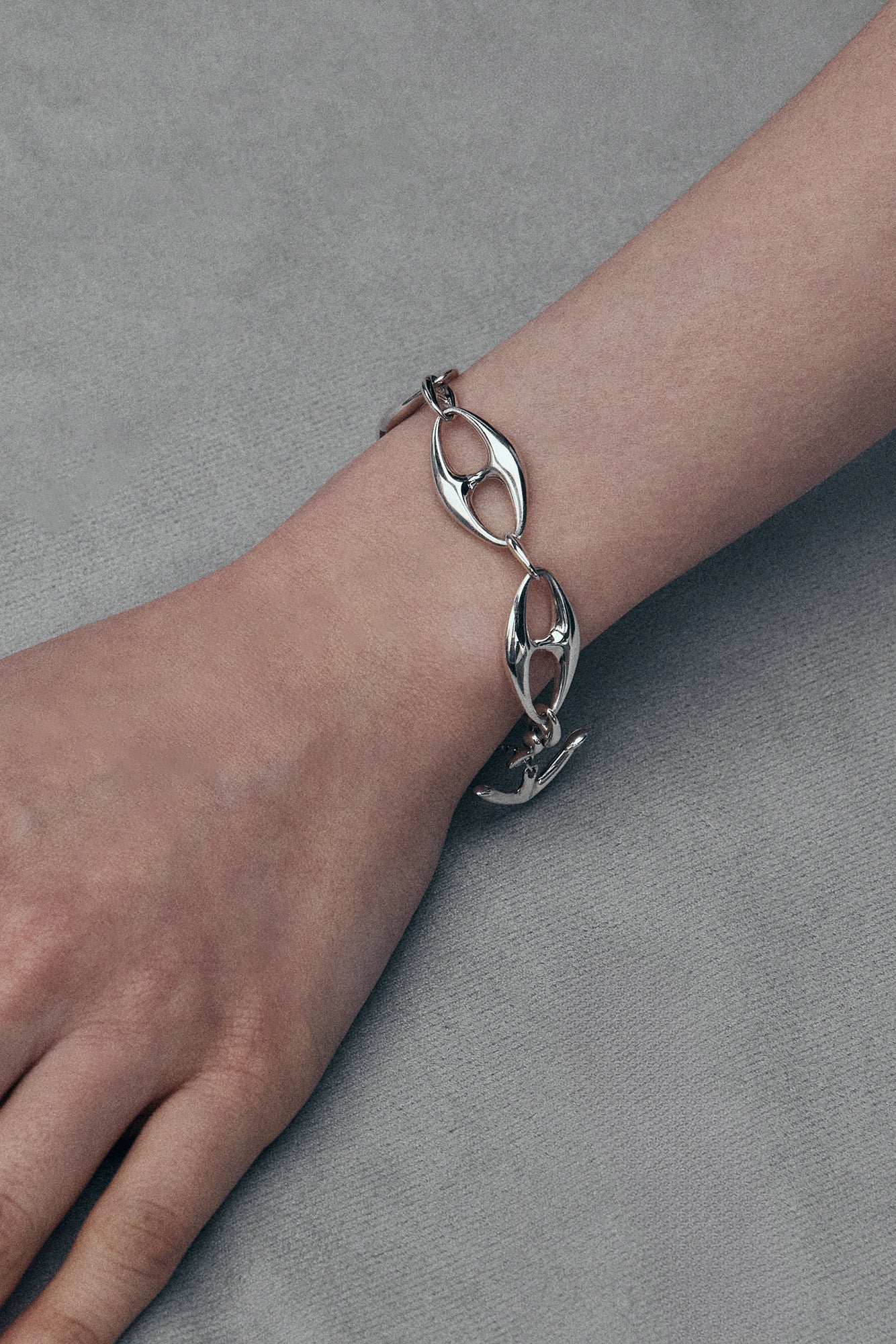 CF ANCHOR CHAIN BRACELET LARGE