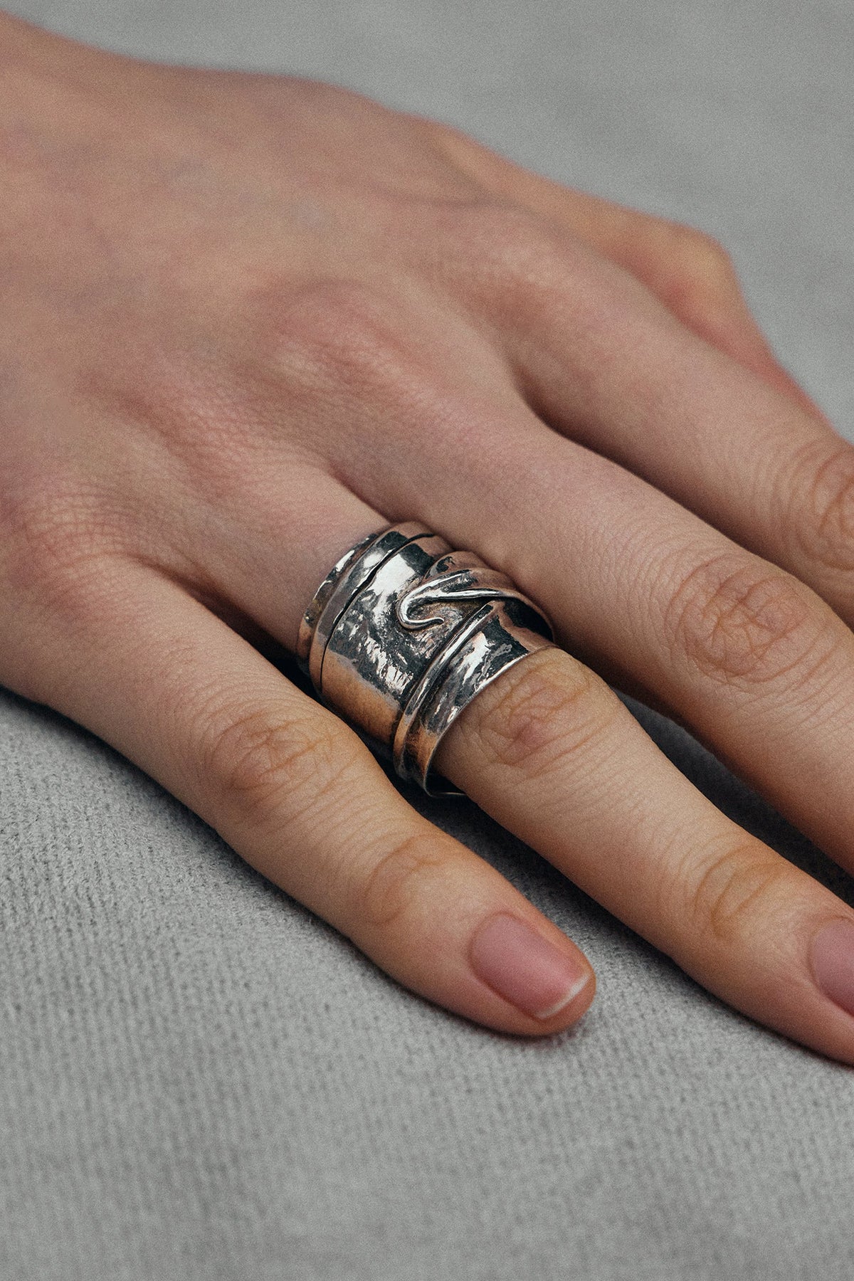 CALLA CALYX RING