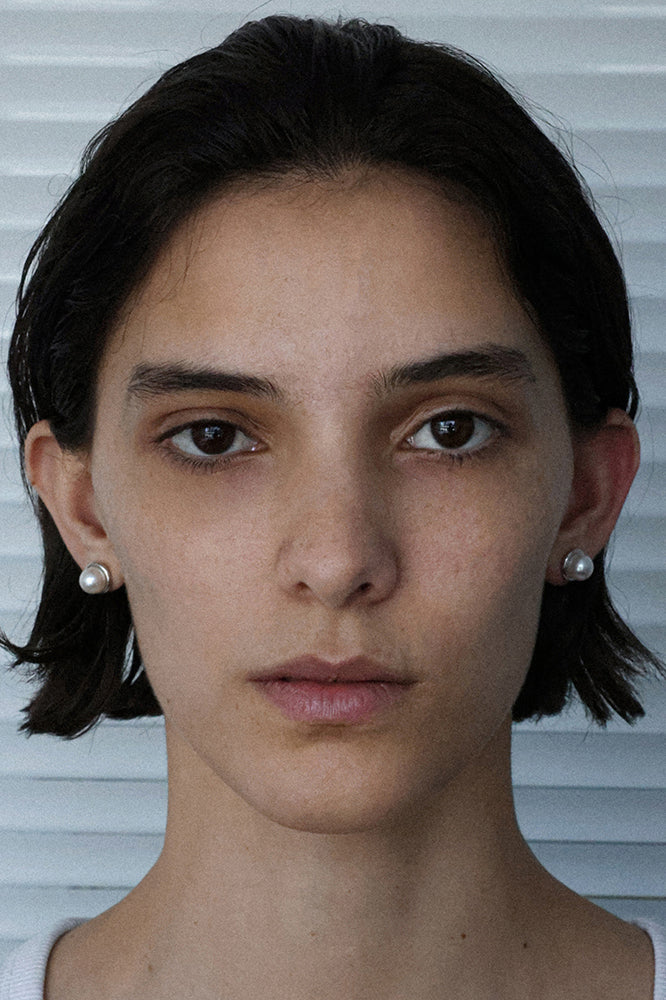 COLD WHITE 8mm PEARL EARRINGS