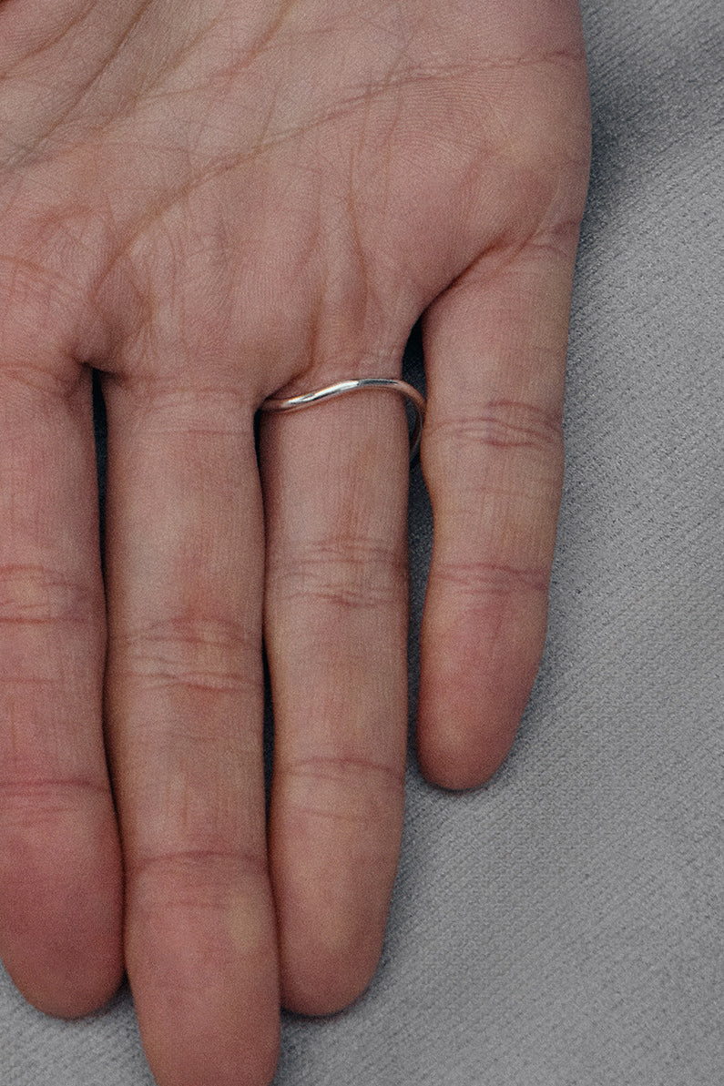 CONCAVE PIN RING