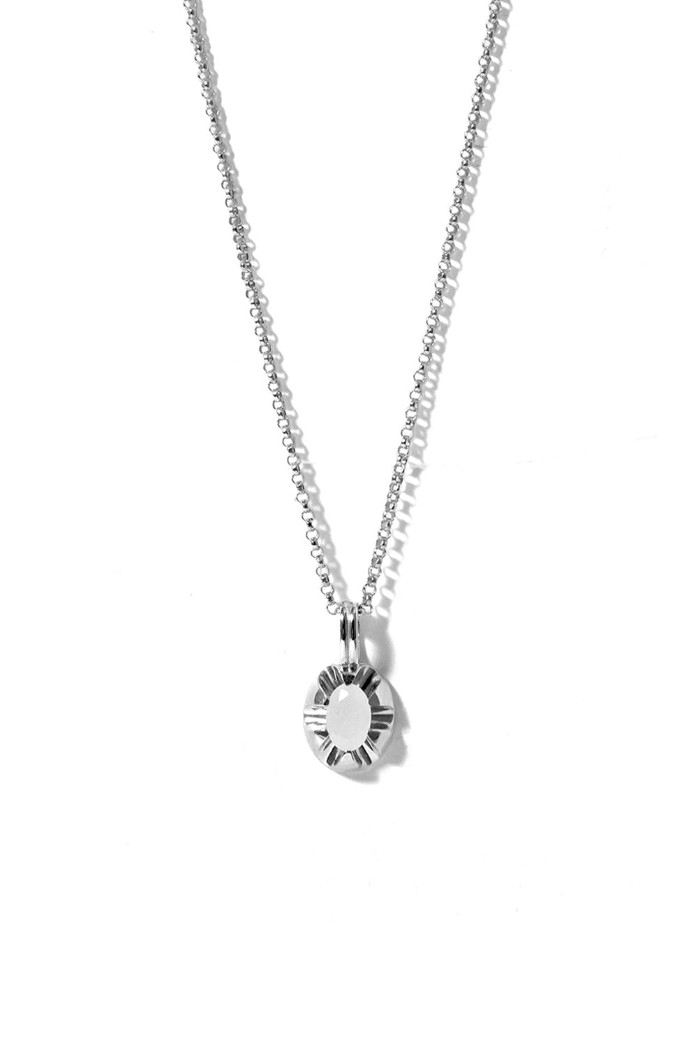 CLAW QUARTZ SILVER NECKLACE