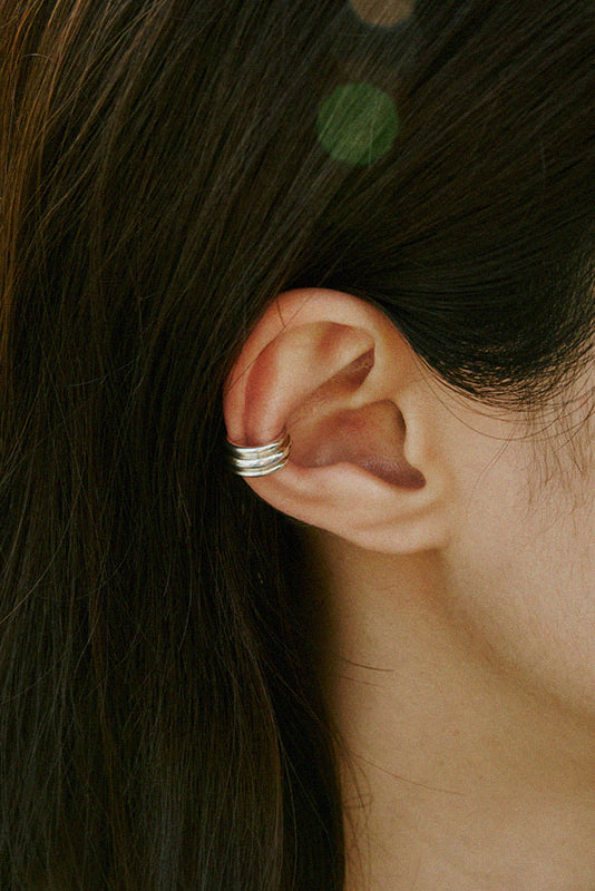 FLAT POTTERY VESSEL EAR CUFF