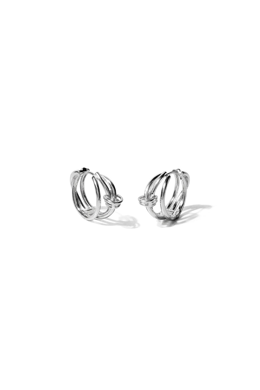 GORDIAN BOLD KNOT HOOPS