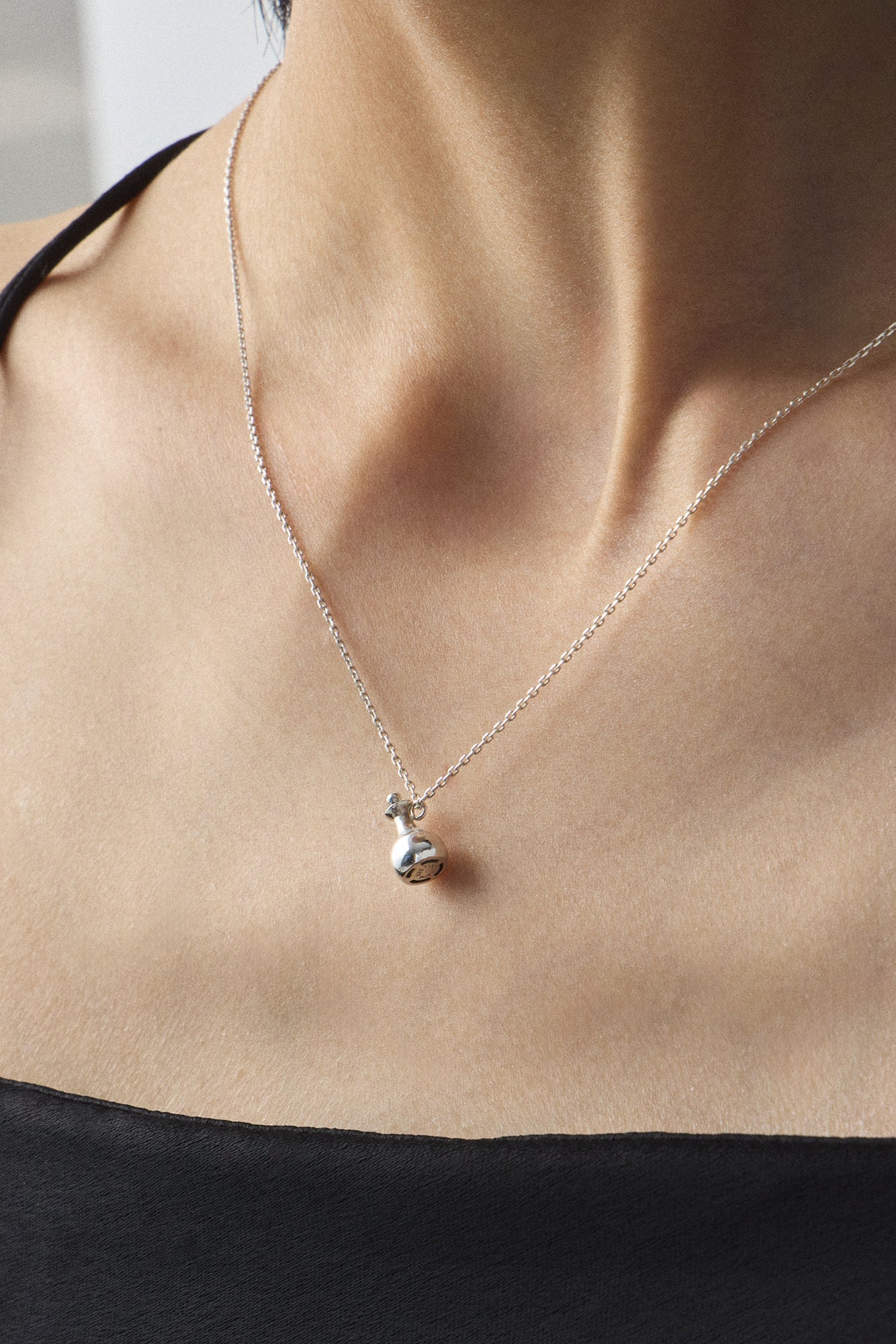 MINI BOTTIGLIA NECKLACE