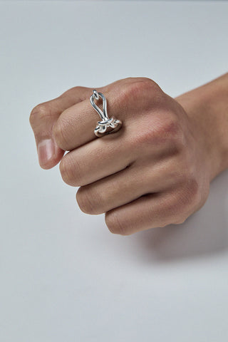 UNTIED RING