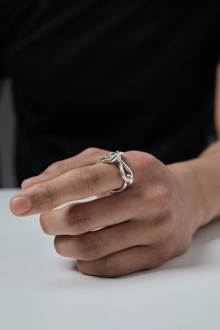 UNTIED RING