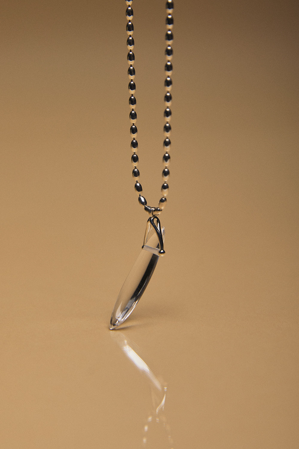 BOHO OVAL QUARTZ SHELL NECKLACE